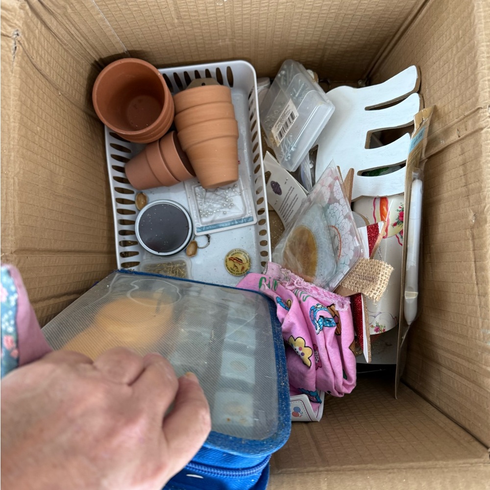 Assorted Home and Garden Items